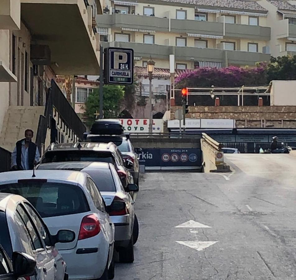 Apartamento Totalmente Reformado Con Piscina Y Jardines Al Lado De La Playa De La Carihuela Torremolinos Esterno foto