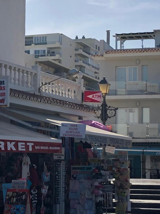 Apartamento Totalmente Reformado Con Piscina Y Jardines Al Lado De La Playa De La Carihuela Torremolinos Esterno foto