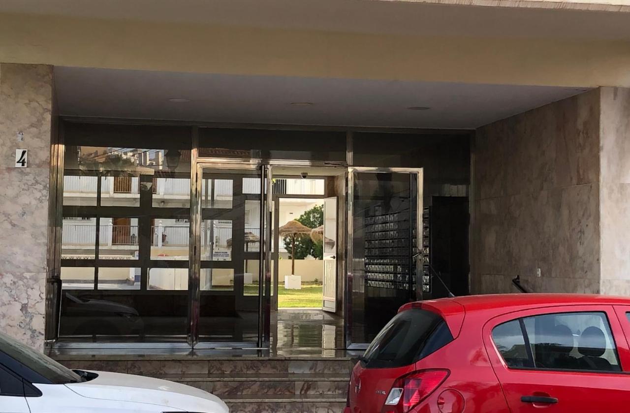 Apartamento Totalmente Reformado Con Piscina Y Jardines Al Lado De La Playa De La Carihuela Torremolinos Esterno foto