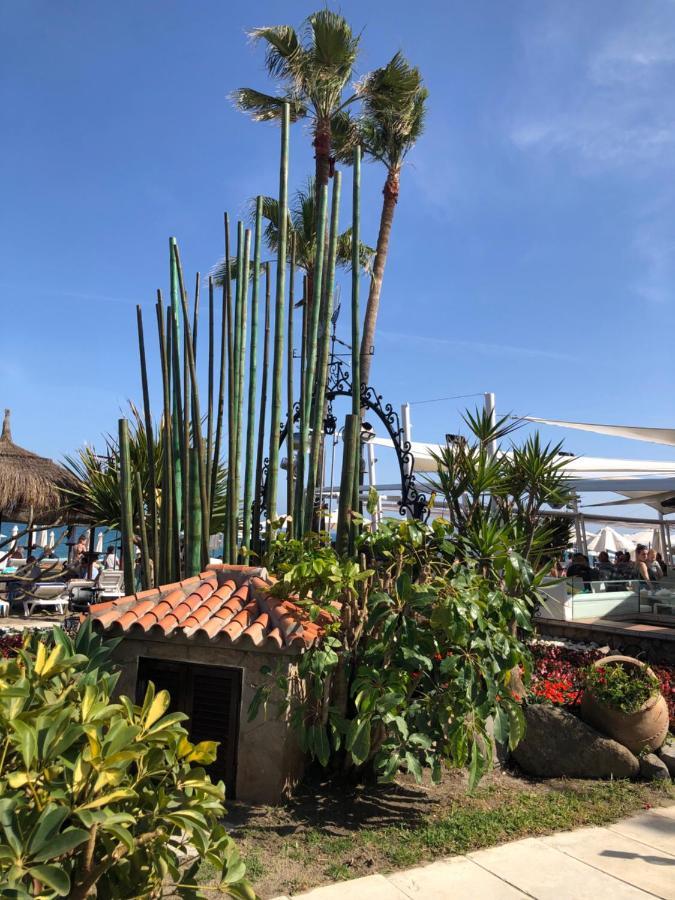 Apartamento Totalmente Reformado Con Piscina Y Jardines Al Lado De La Playa De La Carihuela Torremolinos Esterno foto