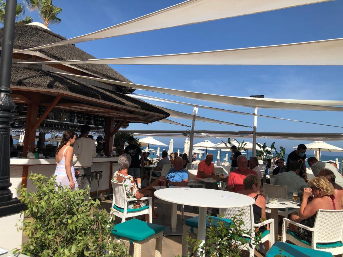 Apartamento Totalmente Reformado Con Piscina Y Jardines Al Lado De La Playa De La Carihuela Torremolinos Esterno foto